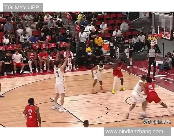 11月16日火箭与勇士精彩对决回放全场亮点与精彩瞬间解析 11月16日火箭与勇士精彩对决回放全场亮点与精彩瞬间解析